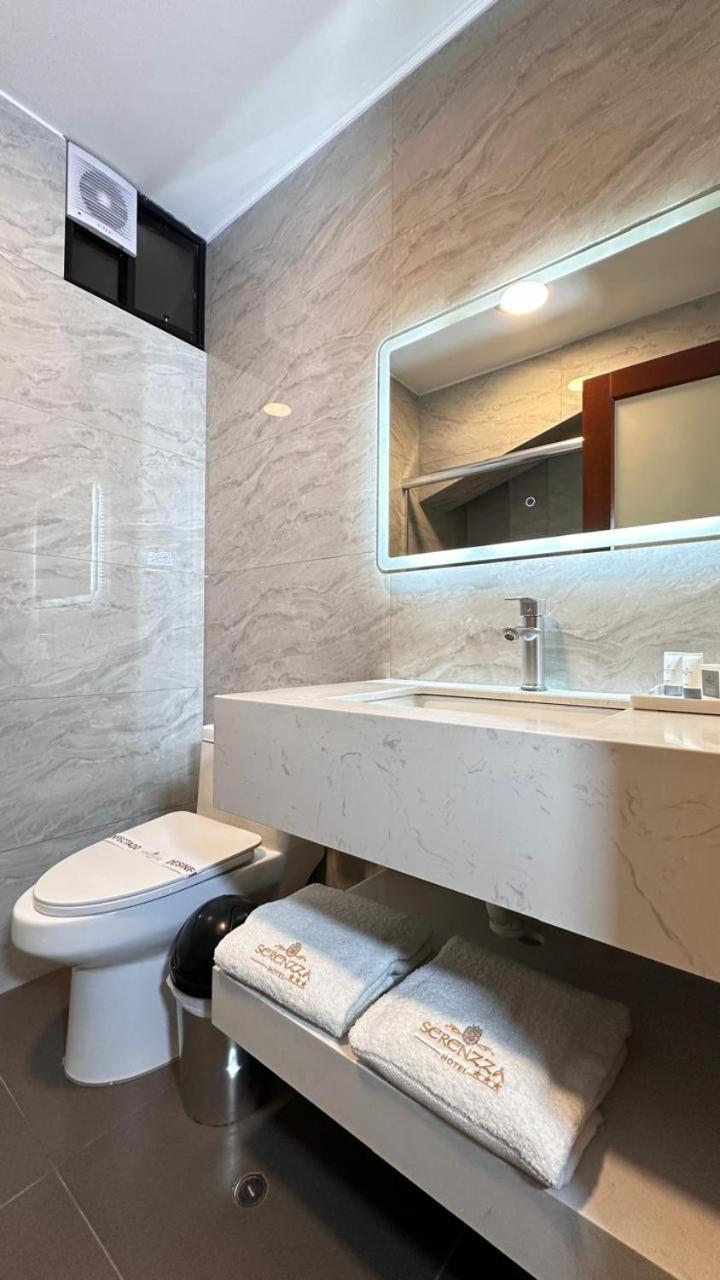 Serenzza Hotel Lima Extérieur photo